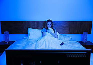 戴尿道塞憋尿训练表：憋尿游戏新玩法，健康生活新选择