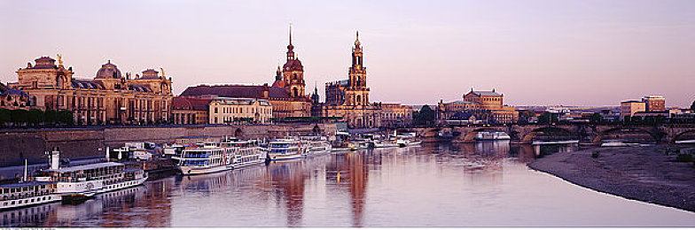 黄色软件app:网络毒瘤,共抵黄软!-1