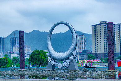 爆乳汗だく肉感レズビア伊藤春：春春冒险，视觉盛宴-2