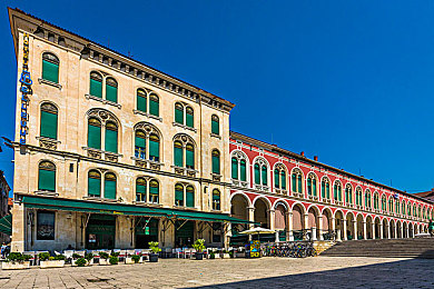 黑人BBC大战China：BBC记者与网友论战：中非投资谁赢？-2