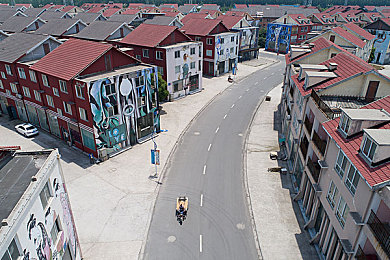 推特成人:社交巨头推特:成年人的新战场?-2