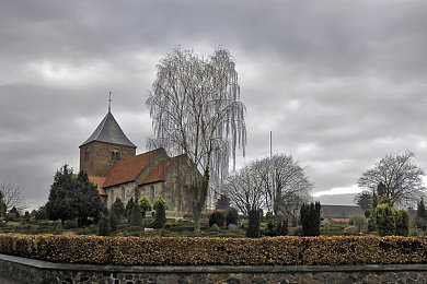 JulieAnne大战黑人：电竞盛宴：巅峰对决即将开启-1