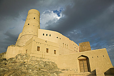 棉签加冰块等于牛奶：牛奶变白之谜，棉签冰块揭秘-2