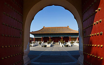 男人私秘 Gay成年武警：勇敢武警，同性恋者身份引发关注-4