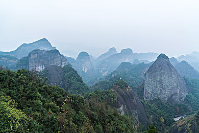 张婉莹视频暑假作业：暑假作业视频走红，展示青春风采-1