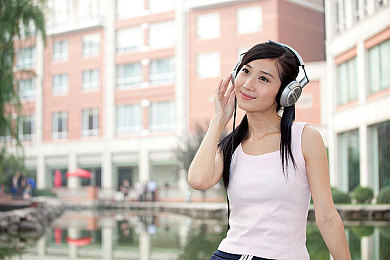 男男黄色视频免费网址入口：网传“免费入口”引关注，警方提醒警惕！-2