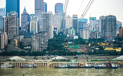 妮露开襟开叉裙鞋子选择图片：时尚达人妮露开叉裙搭配秘籍-2