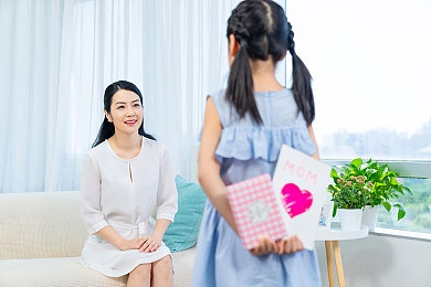 猥琐摄影师sm捆绑裸体女国模：摄影行业的黑暗面揭秘-3