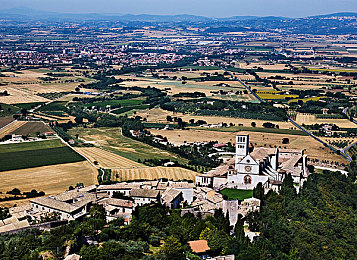 九九热这里：秋日秘境，热这里等你-4