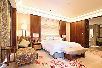 热热色色：夏日盛宴：色彩狂欢盛宴来袭