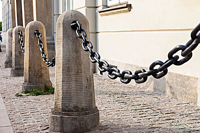 甘宇被旅行者咬出乳液:游戏奇遇:乳液之谜引发玩家遐想-2